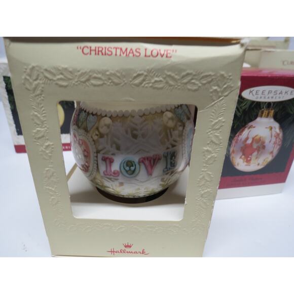 Vintage Lot 14 Hallmark Christmas Ornaments in Boxes Glass Balls 1970s 80s 90s - Picture 2 of 16
